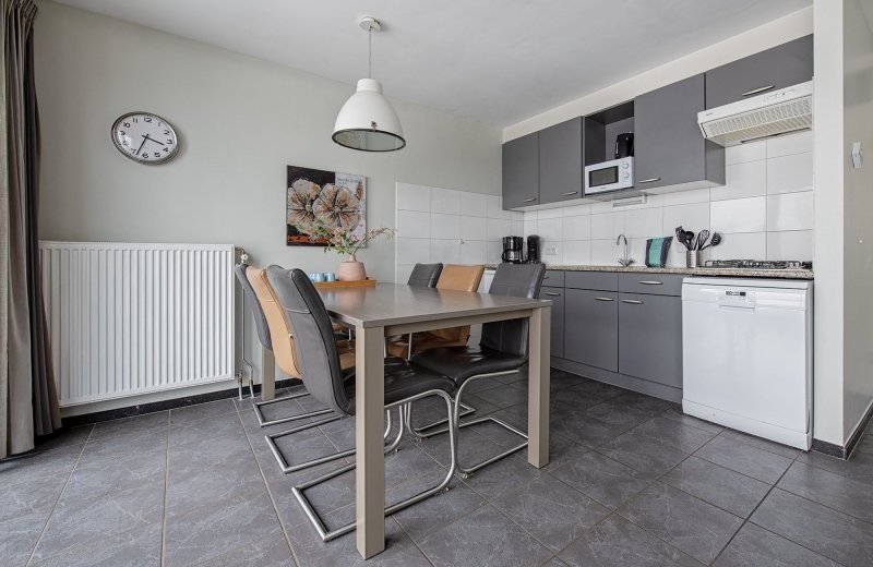 2024 anjer 6 keuken 01 klein