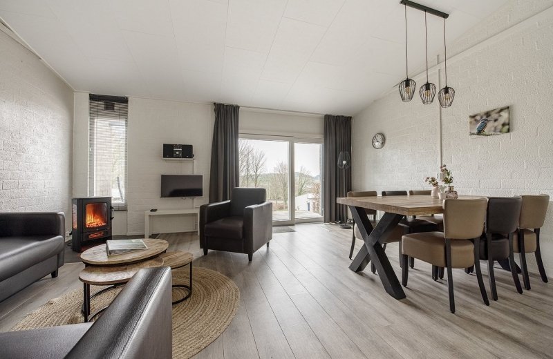 2024 roos 5 woonkamer 01 klein